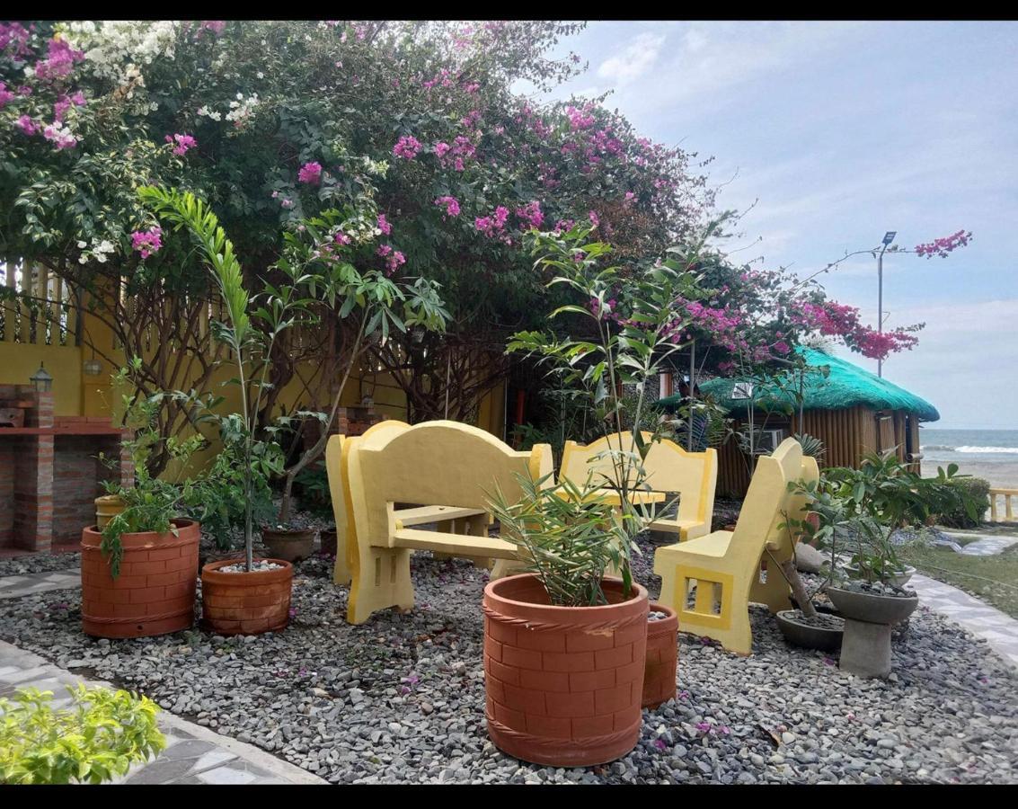 Sea Breeze Beachfront Home&Cottages San Juan  Exterior foto